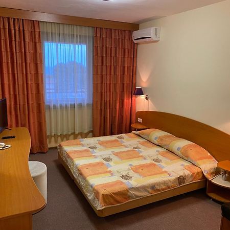 Hotel Fiesta Goudstrand Buitenkant foto