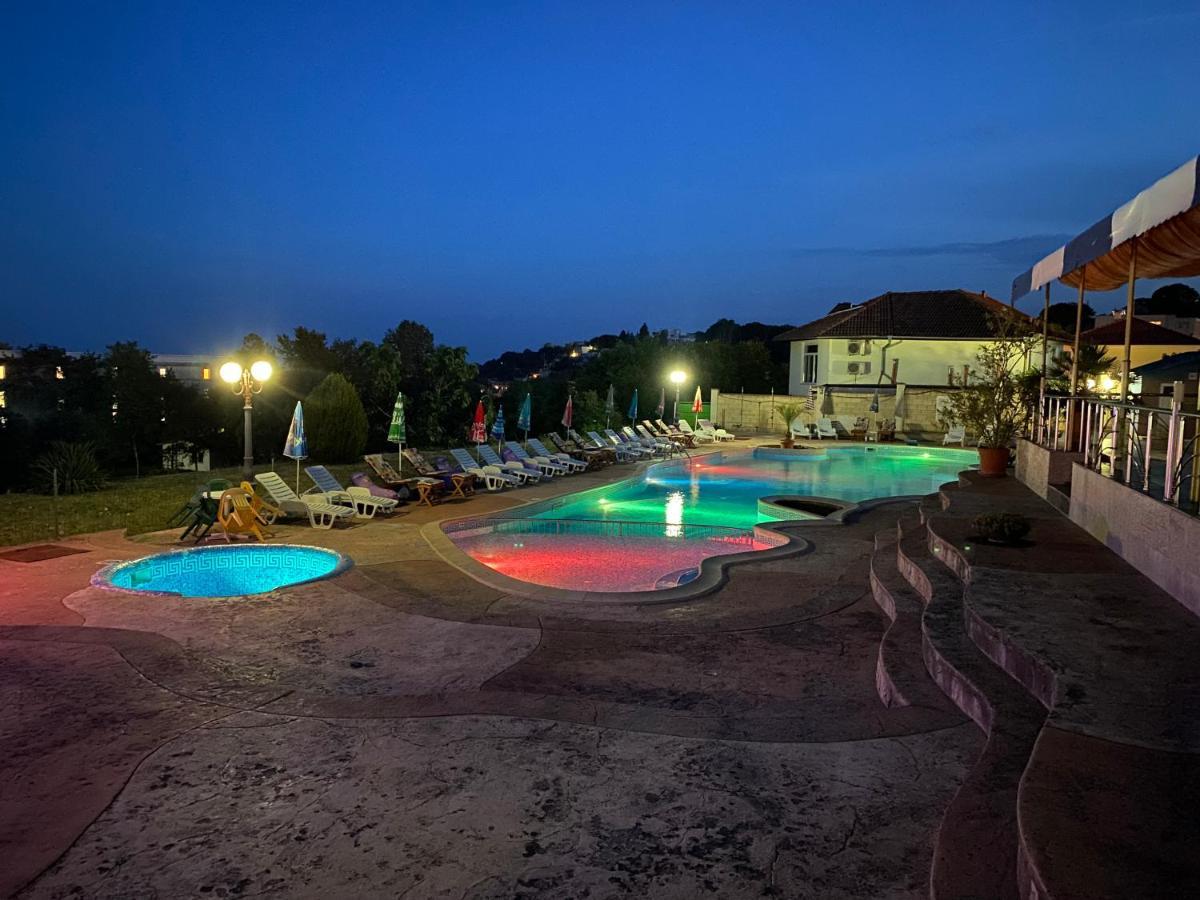 Hotel Fiesta Goudstrand Buitenkant foto